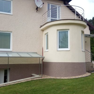 Prekrytie Hrabkov - nerez v kombinácií so sklom